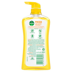 Étiquette Dettol claire sur le flacon, parfum frais.