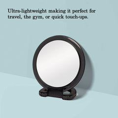 Diane miroir main usage mains libres pour soins précis sur table.