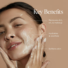 DIME Beauty adapté peau sensible, nettoyage doux et apaisant.