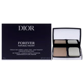 Dior Forever Natural Velvet, étui compact ouvert, finition naturelle prête à l'application.