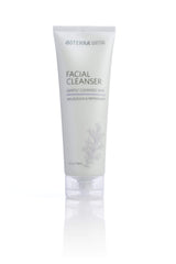doTERRA Nettoyant Visage en flacon pompe pour une application pratique et efficace.