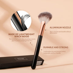 Pinceau éventail docolor pour bronzer, rendu uniforme et subtil.