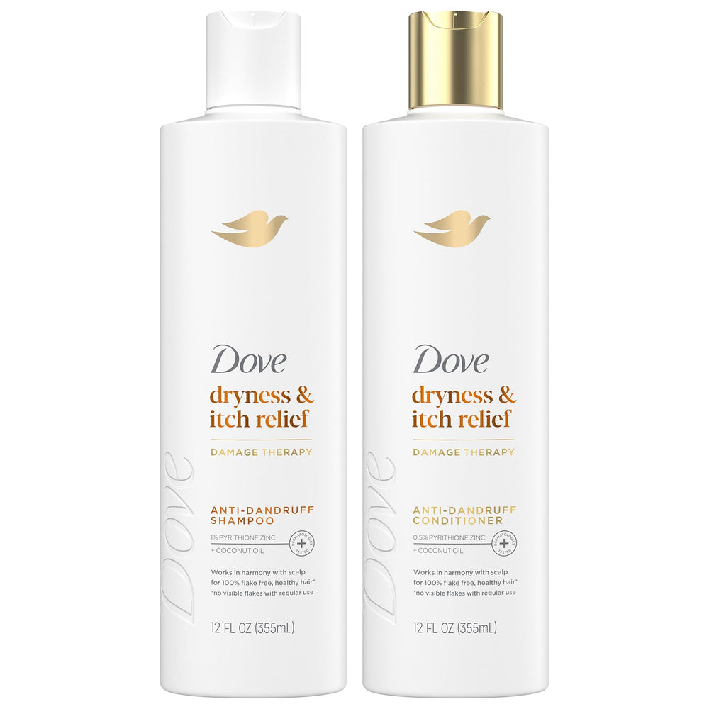 Shampoing Dove DermaCare en bouteille apaisant le cuir chevelu et nettoyant les cheveux.
