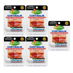 Boîte et étui du coffret Cortibalm 5 pièces pour lèvres sèches.