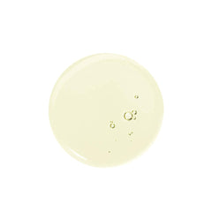 Dr. Dennis Gross Alpha Beta Serum, gros plan sur la texture légère pour la peau.