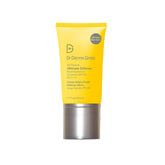 Dr Dennis Gross Ultimate Defense SPF50, bouteille prête pour une protection quotidienne hydratante