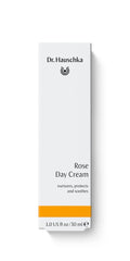 Crème Jour Rose de Dr. Hauschka — pot visible pour une application précise et nourrissante.
