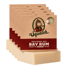 Savon-barre Bay Rum Dr Squatch dans son emballage élégant, idéal comme cadeau.