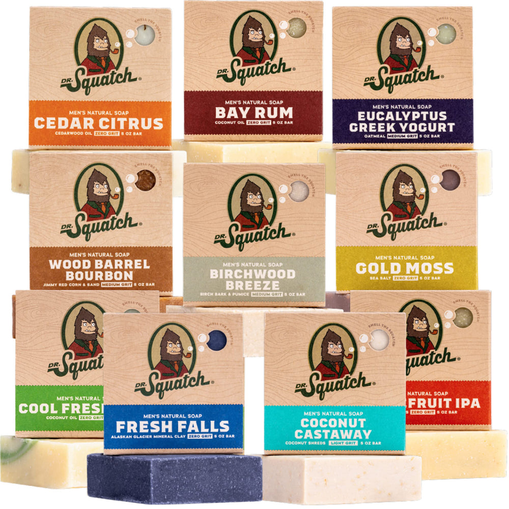 Savon en barre Dr. Squatch pour hommes, parfum boisé et bourbon, parfait pour la douche quotidienne.