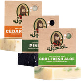 Dr. Squatch savon-barre goudron pin, parfum boisé et revitalisant pour la douche.