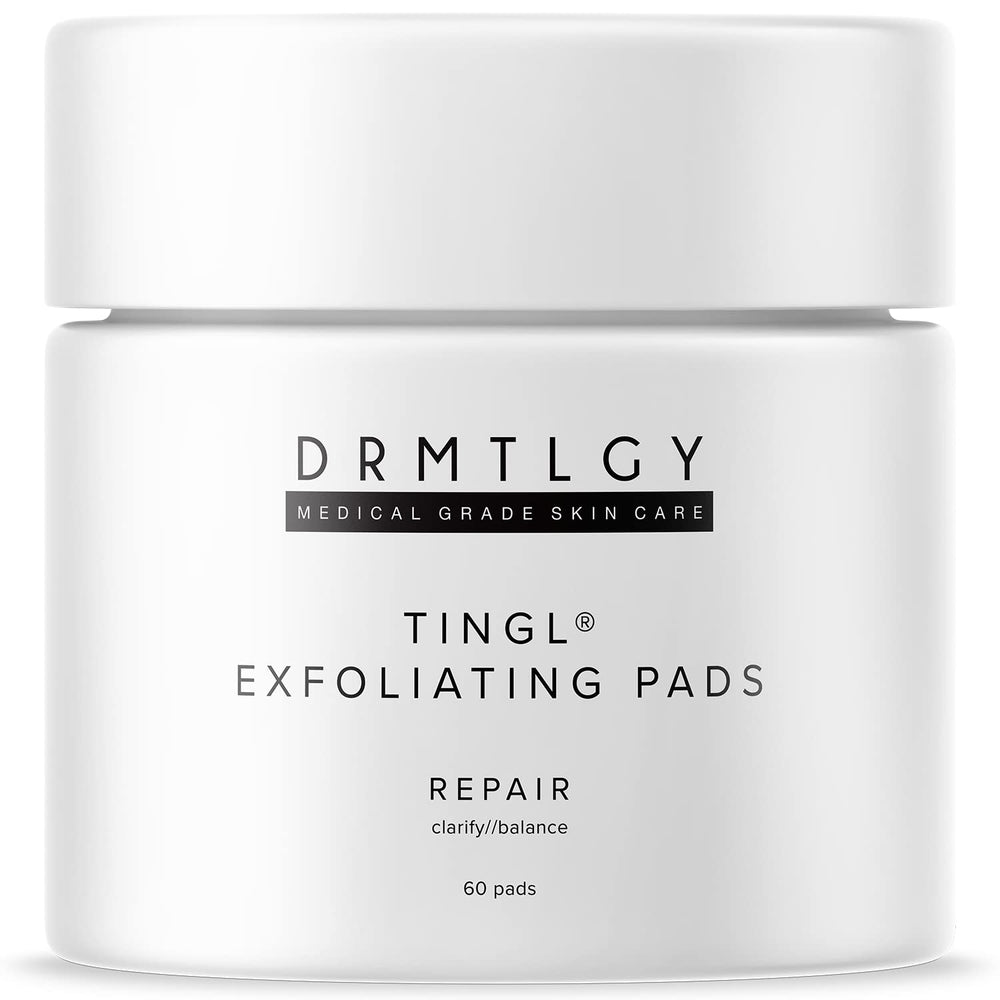 DRMTLGY Tingl – emballage des lingettes exfoliantes prêt à l’emploi.
