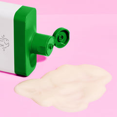 Drunk Elephant Silkamino – application et massage des cheveux.