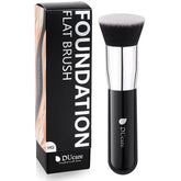 Brosse Kabuki DUcare pour fond de teint liquide, application homogène