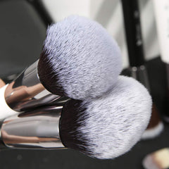 DUcare Panda Series, pinceau poudre pour une finition légère et uniforme