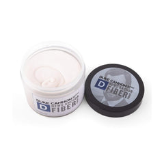 Duke Cannon News Anchor Pomade Pack: volume et texture accrus, coiffure naturelle.