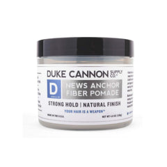 Duke Cannon News Anchor Pomade Pot: formule lavable et sans résidu gras.