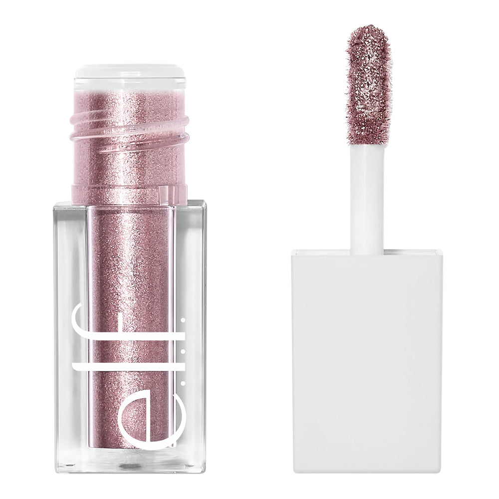 e.l.f. Ombre liquide métallique Little Dipper sur paupière pour un éclat durable.
