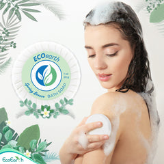 Savon rond miniature EcoEarth avec parfum Spring Breeze pour les salles de bains.