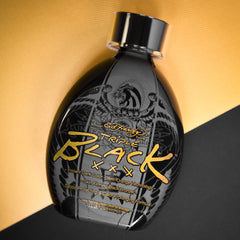 Texture douce et hydratation visible sur la peau avec ED HARDY Black XXX