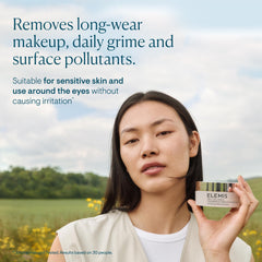 Démaquillage sans parfum avec ELEMIS, soin quotidien