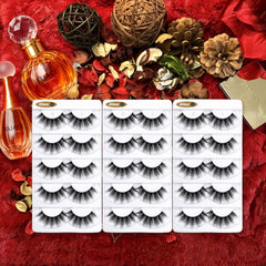 Cils Eliace effet cat-eye délicat et naturel.