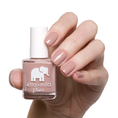 Ella-mila Desert Suede fini brillant sur ongles sans effort.