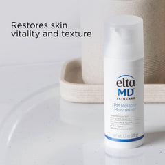 Creme non grasse EltaMD PM Restore adaptee a tous les types de peau.