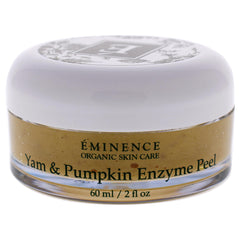Texture crèmeuse du peeling enzymatique d'Éminence révélant l'éclat de la peau.