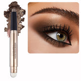 Stylo ombre Enfuntins: texture crème soyeuse pour un dégradé précis et naturel.