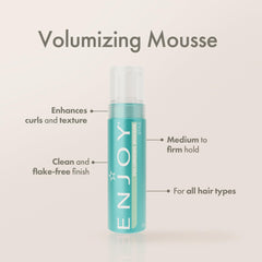 Enjoy Mousse Volume, mise en valeur des racines pour plus de volume durable.