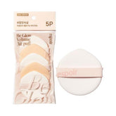 Espoir Be Glow Air Puff ronde, application homogène pour fond de teint.