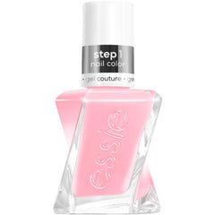 Essie Gel Couture montre sa bouteille lumineuse avec la teinte rose thé translucide, pour une tenue durable.