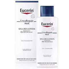 Étiquette claire de la lotion urée 10% Eucerin sur peau sèche.