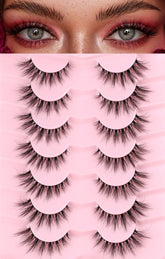 Cils EVENTILL avec effet œil-de-chat pour un regard naturel et élégant.