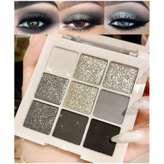 Palette evpct avec 9 couleurs gris argenté pour des regards lumineux et polyvalents
