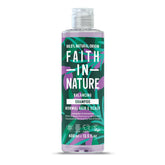 Shampoing Faith in Nature bouteille lavande-geranium, parfum apaisant et nettoyage en douceur.