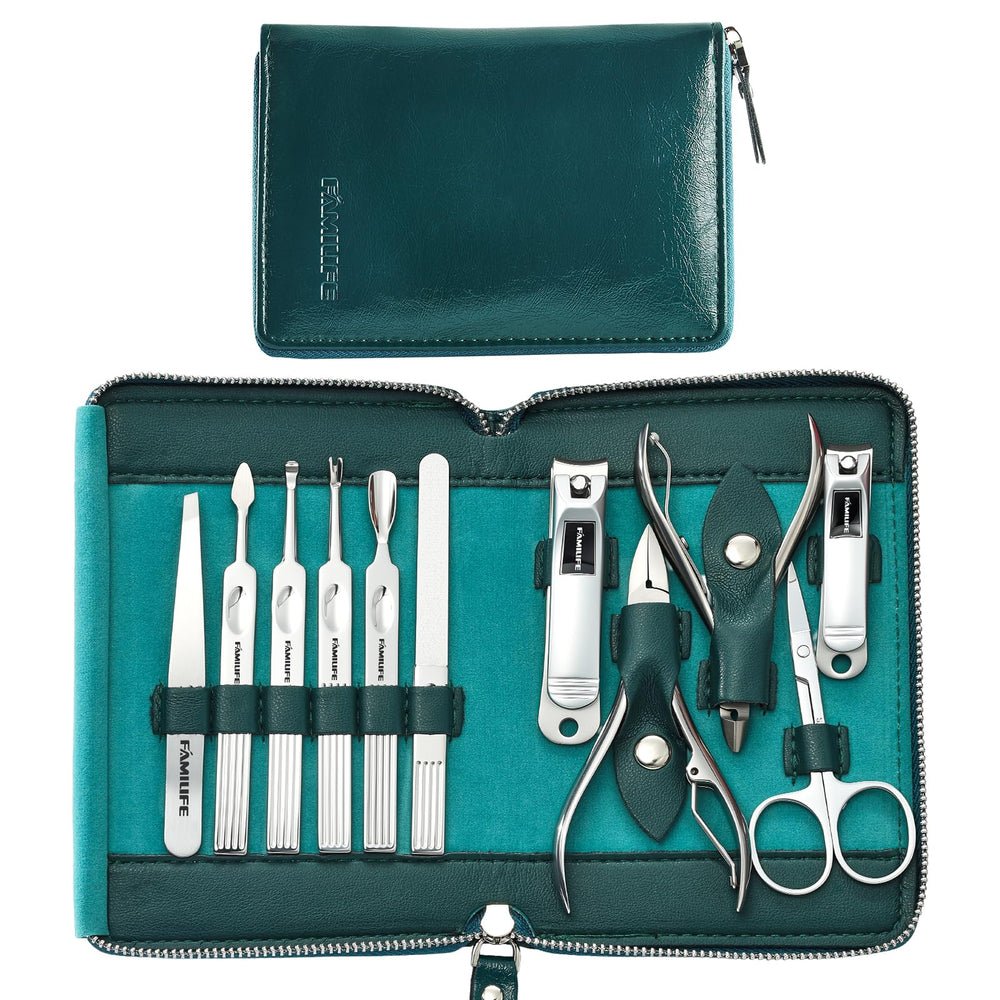Kit FAMILIFE Nail Kit 11-en-1 dans l’étui bleu, pratique et portable.