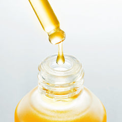 Farmacy Honey Grail ingrédients Sea Buckthorn pour nourrir sans obstruer les pores.