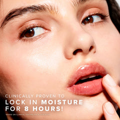 Soin lèvres avec peptides et vitamine C pour hydratation et volume.