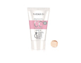 FARMASi CC Light dans la bouteille, texture légère prête à l’application quotidienne.