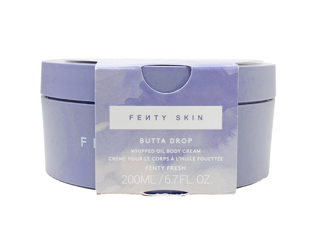 Fenty Beauty Butta Drop, flacon élégant, hydratation durable.