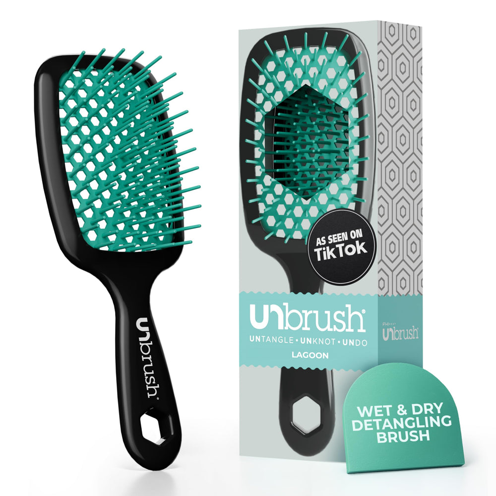 FHI Heat UNbrush dans la couleur Lagoon, démontrant le démêlage sans douleur