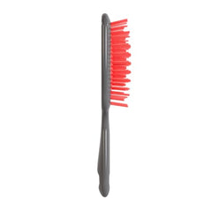 FHI Heat UNbrush, poignée légère pour une utilisation confortable.