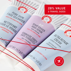 Nettoyant visage First Aid Beauty en format voyage, texture légère et sans parfum.