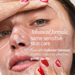 First Aid Beauty nettoyant équilibre du pH pour peau normale à sèche.