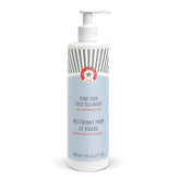 First Aid Beauty Pure Skin Face Cleanser, bouteille, nettoyage doux pour peaux sensibles.