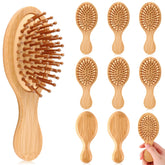 Brosse FoldTier mini oval ensemble pratique pour le voyage et le rangement.