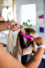 FRAMAR Gator Grips Rose – tenue sans dérapage lors du coiffage sur cheveux épais.