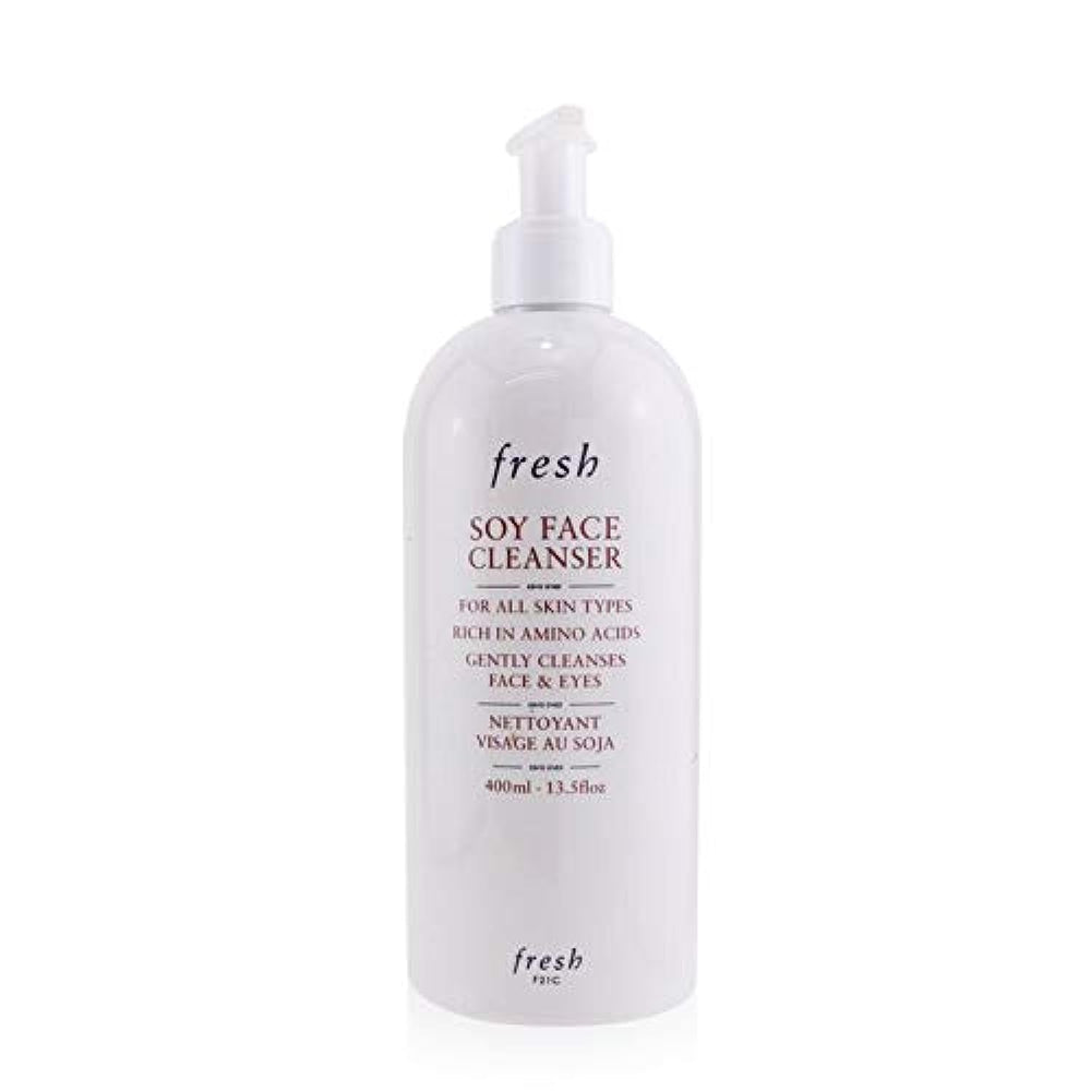 Soin Fresh au soja, bouteille-pompe, purifie la peau en douceur.