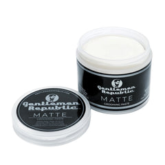 Texture-cheveux montrant la structure naturelle avec Gentlemen Republic, résultat prêt à coiffer.